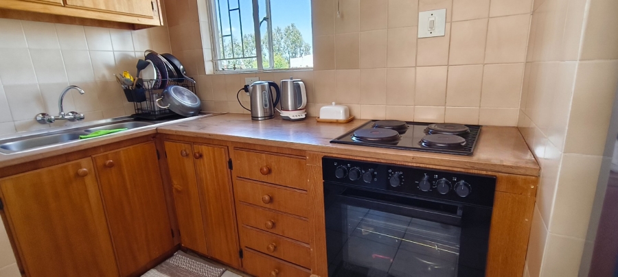 2 Bedroom Property for Sale in Langenhovenpark Free State